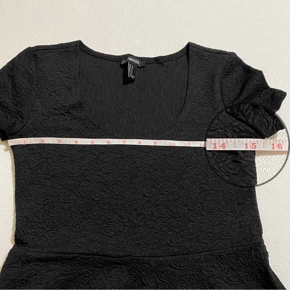 Forever 21 Black Short Sleeve Skater Dress Scoop Neck Mini Dress Size M - Picture 9 of 11